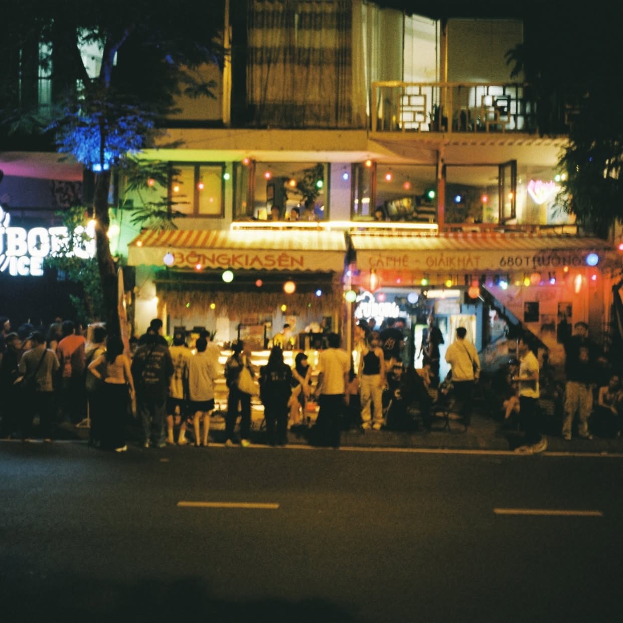 Bông Kia Sên Craft Beer n Cocktails Bar photo 1