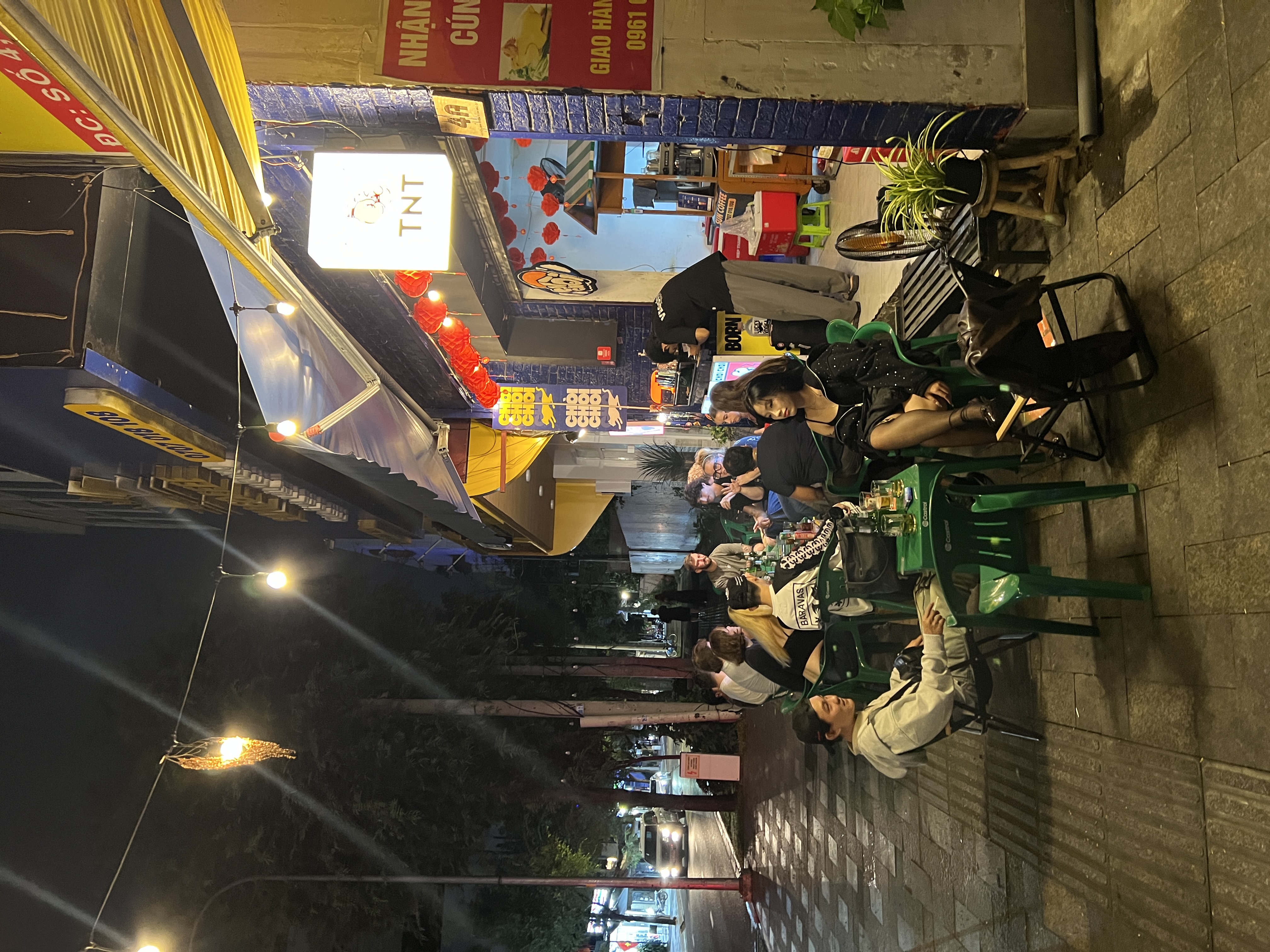 Chòi Chòi - Street Bar photo 4