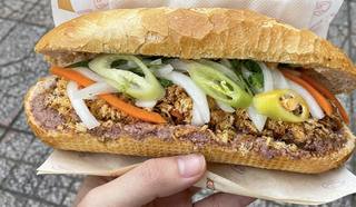 Bánh Mì Huynh Hoa - Lê Thị Riêng