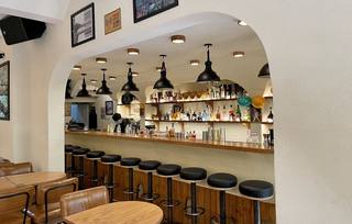 Acoustic Bar - Nam Kỳ Khởi Nghĩa